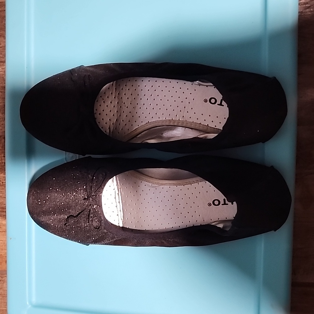 Rialto black sparkly flats size 8